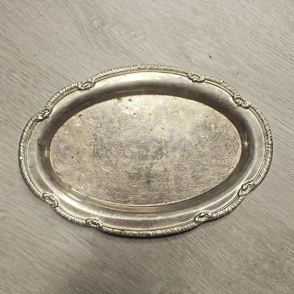 Silver plate. - Picture 1 of 4
